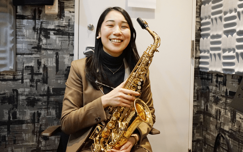 新しい楽器に挑戦!ギター歴23年、ベース歴20年の僕が代官山で出会ったサックス。忘れていた音楽の喜びに震えた話