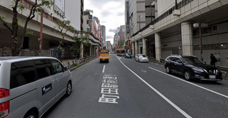 町田駅前通りをそのまま直進