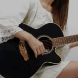 アコースティックギター